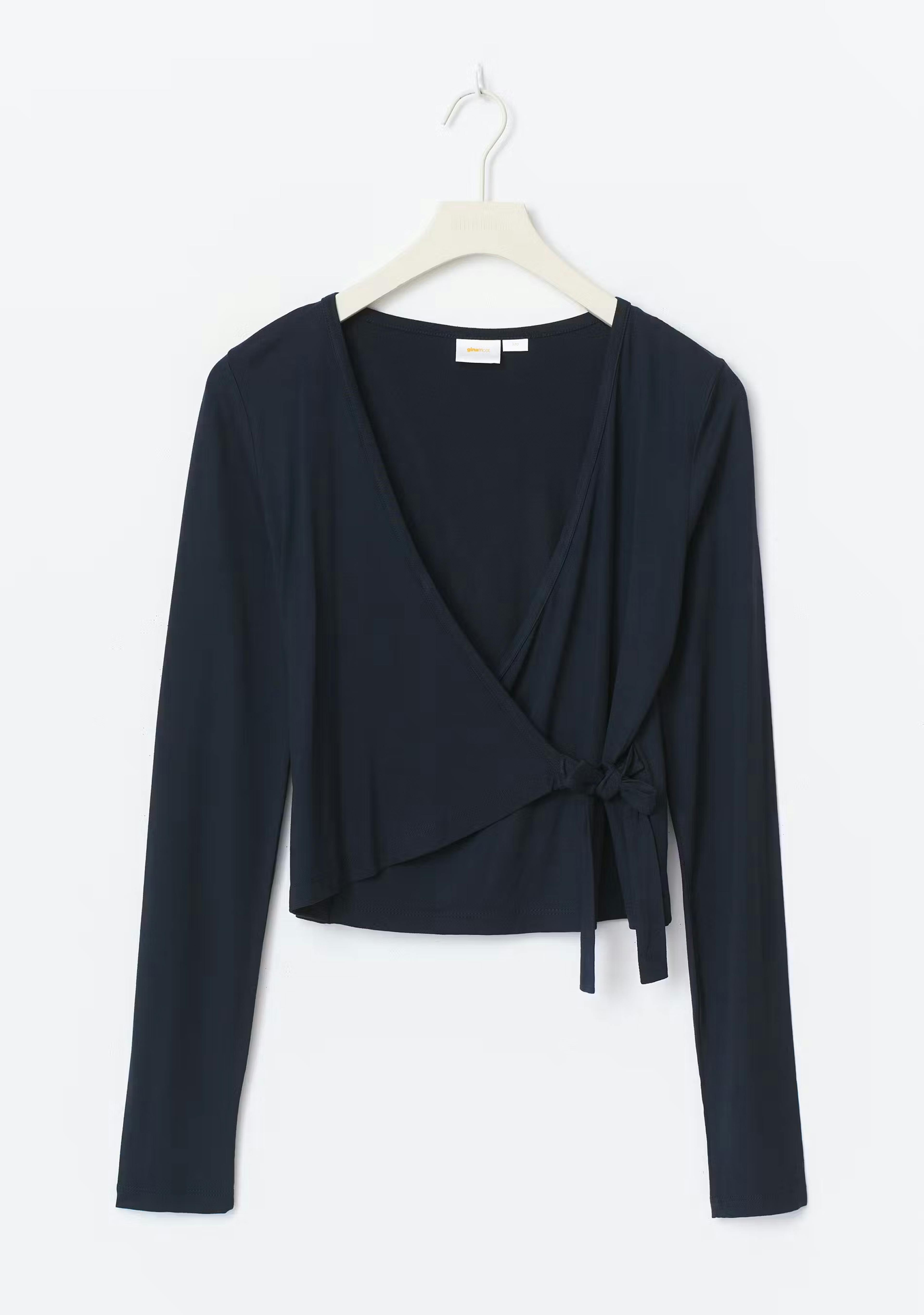 Wrap top