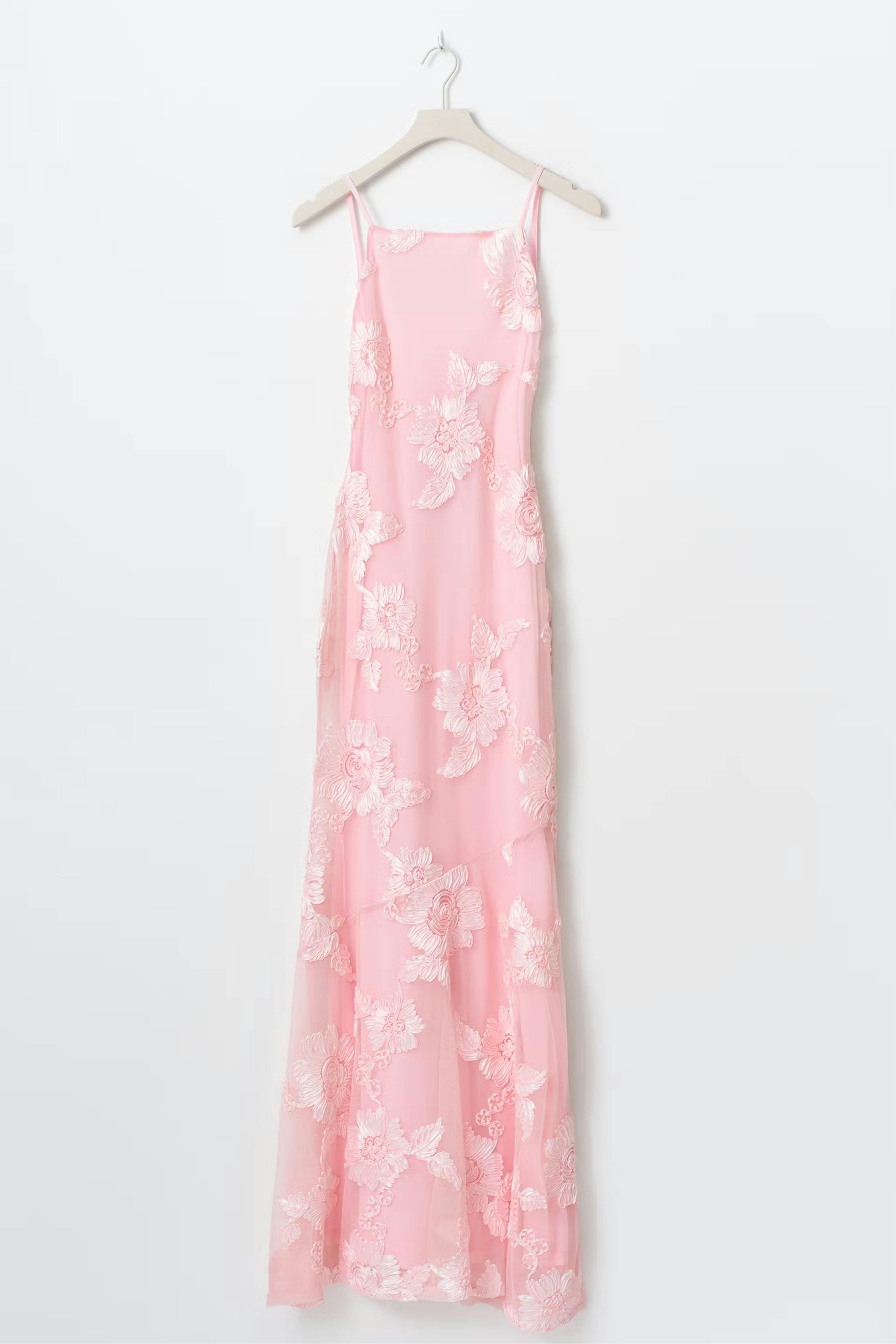 Embroidery dress