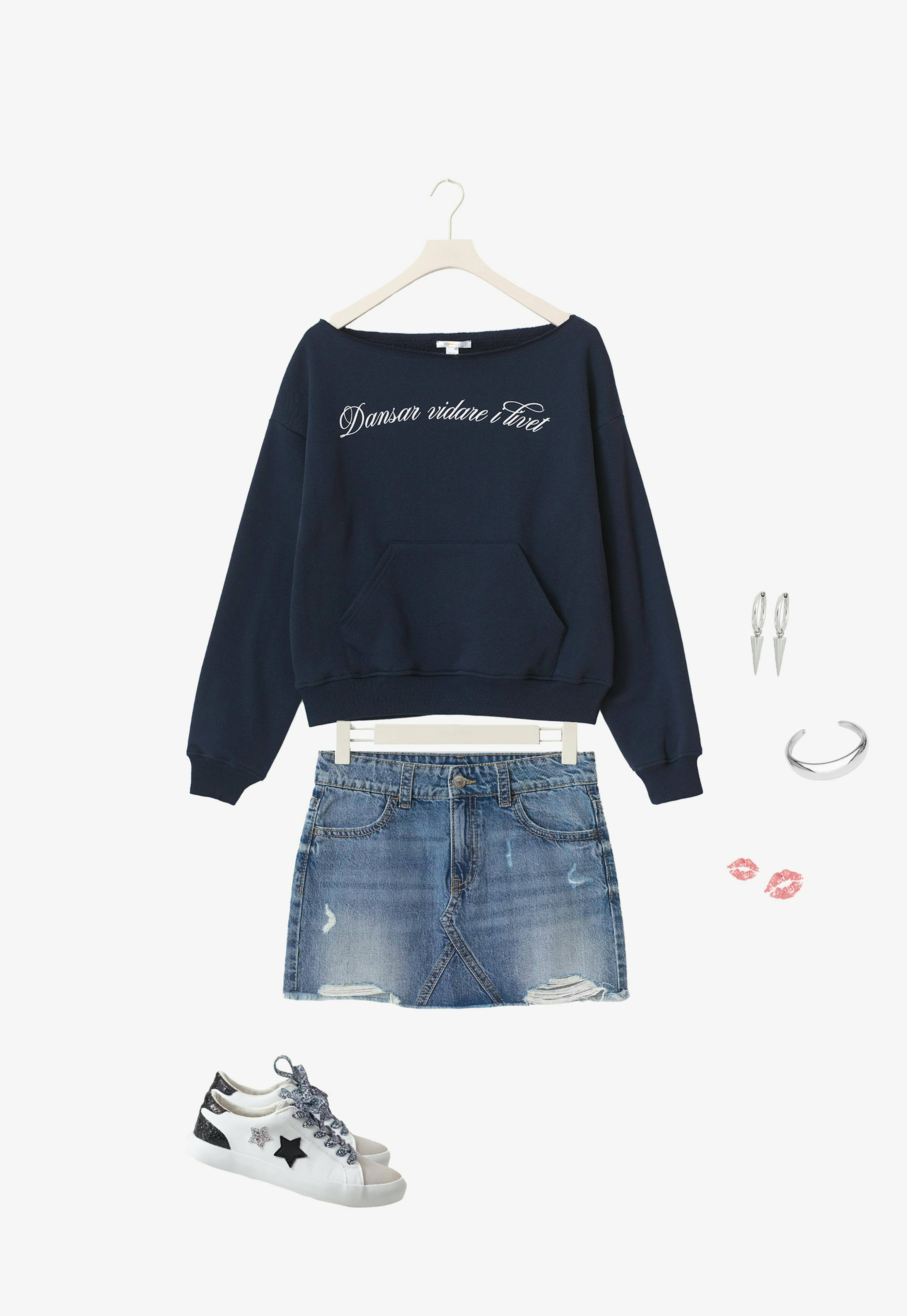 Y off shoulder sweater