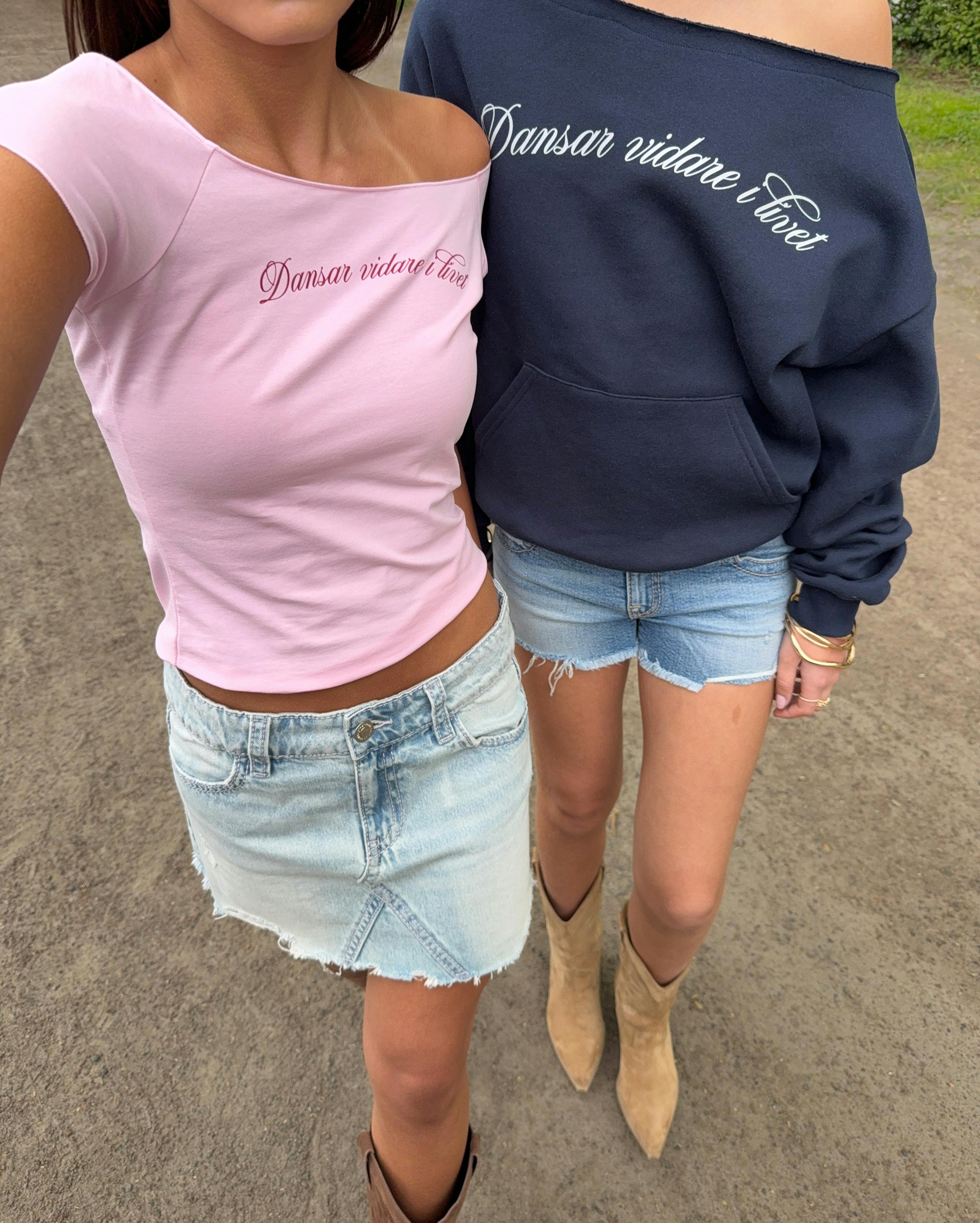 Y off shoulder sweater