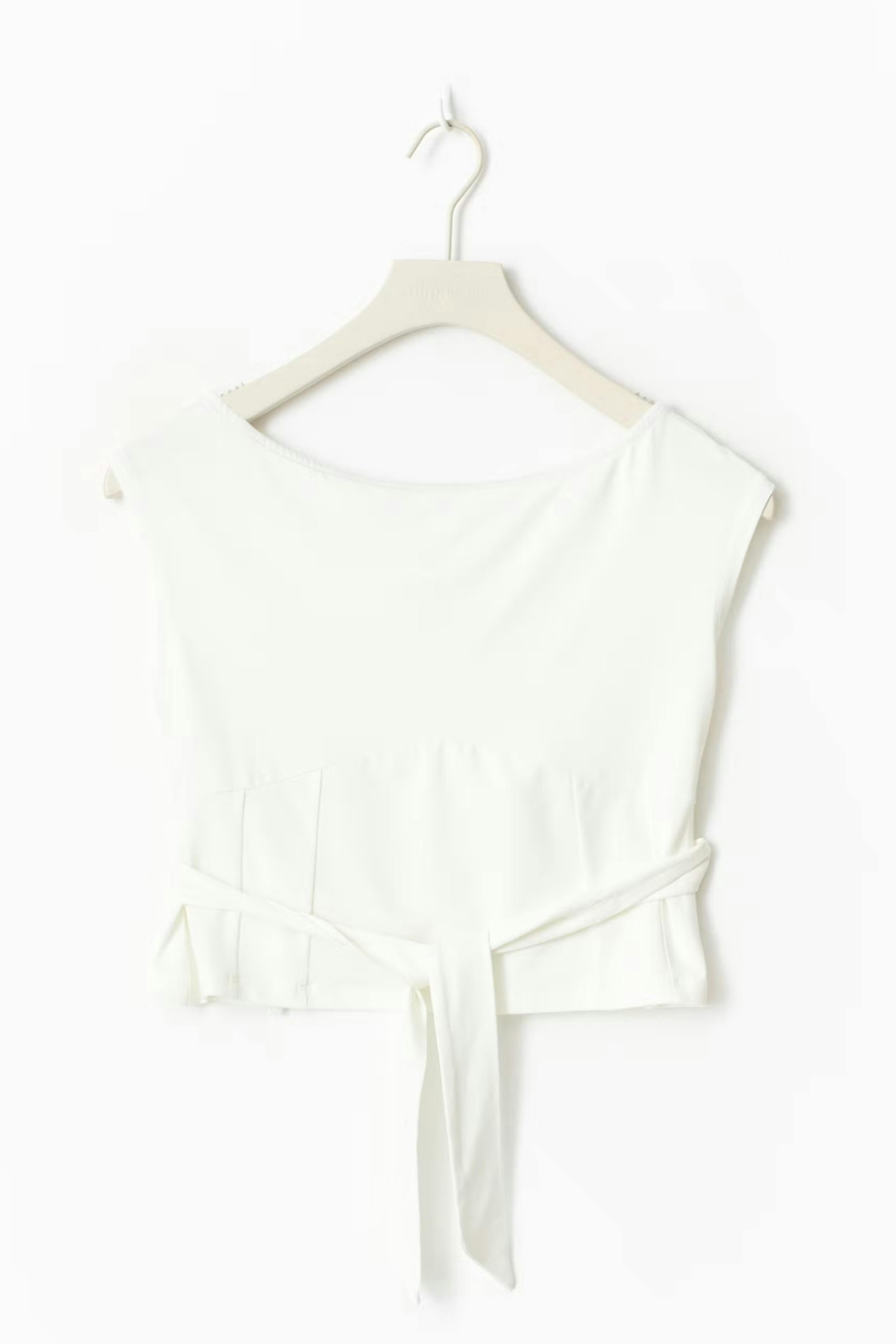 14+ open back tie top
