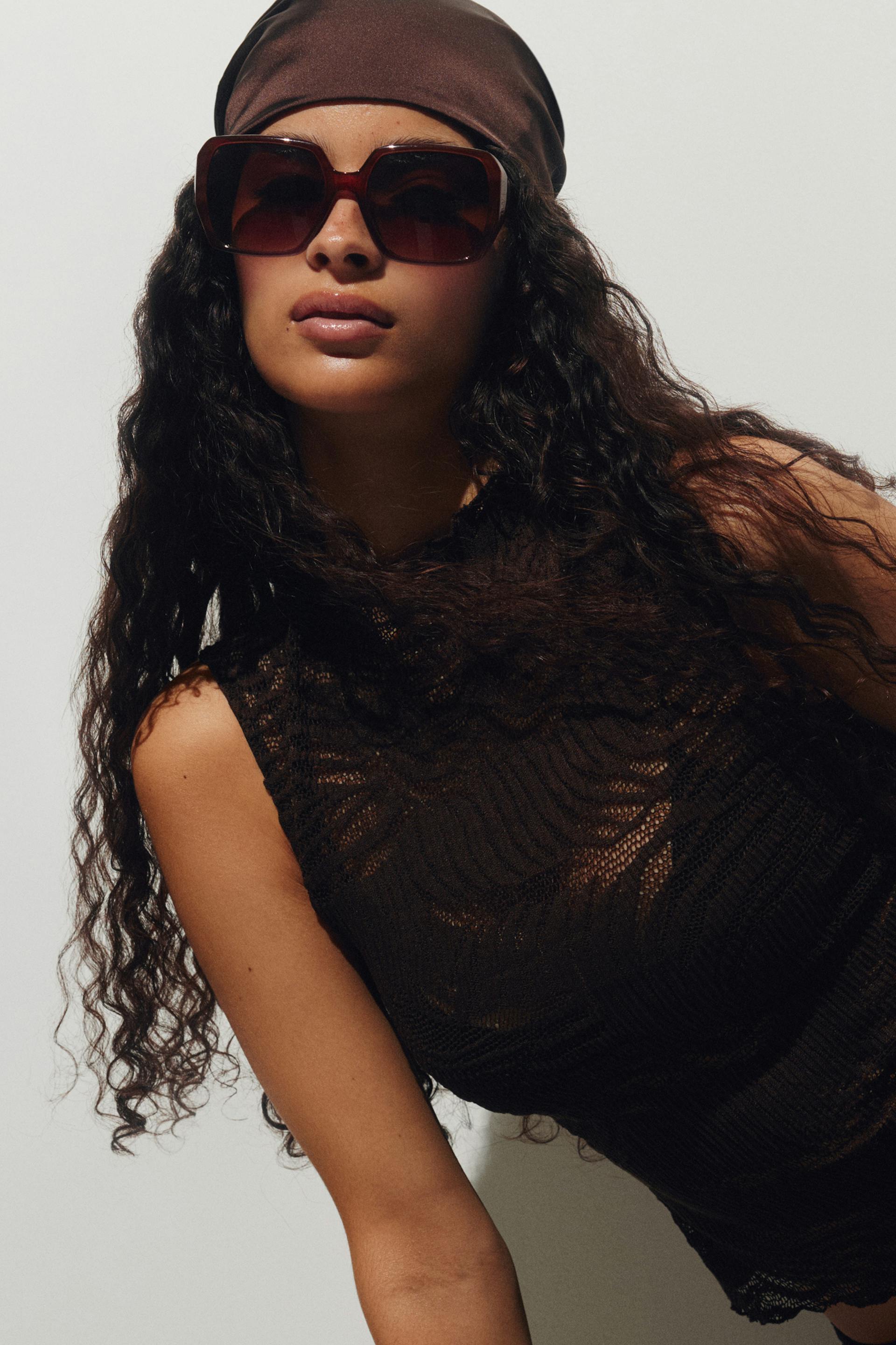 Oversized square sunglasses