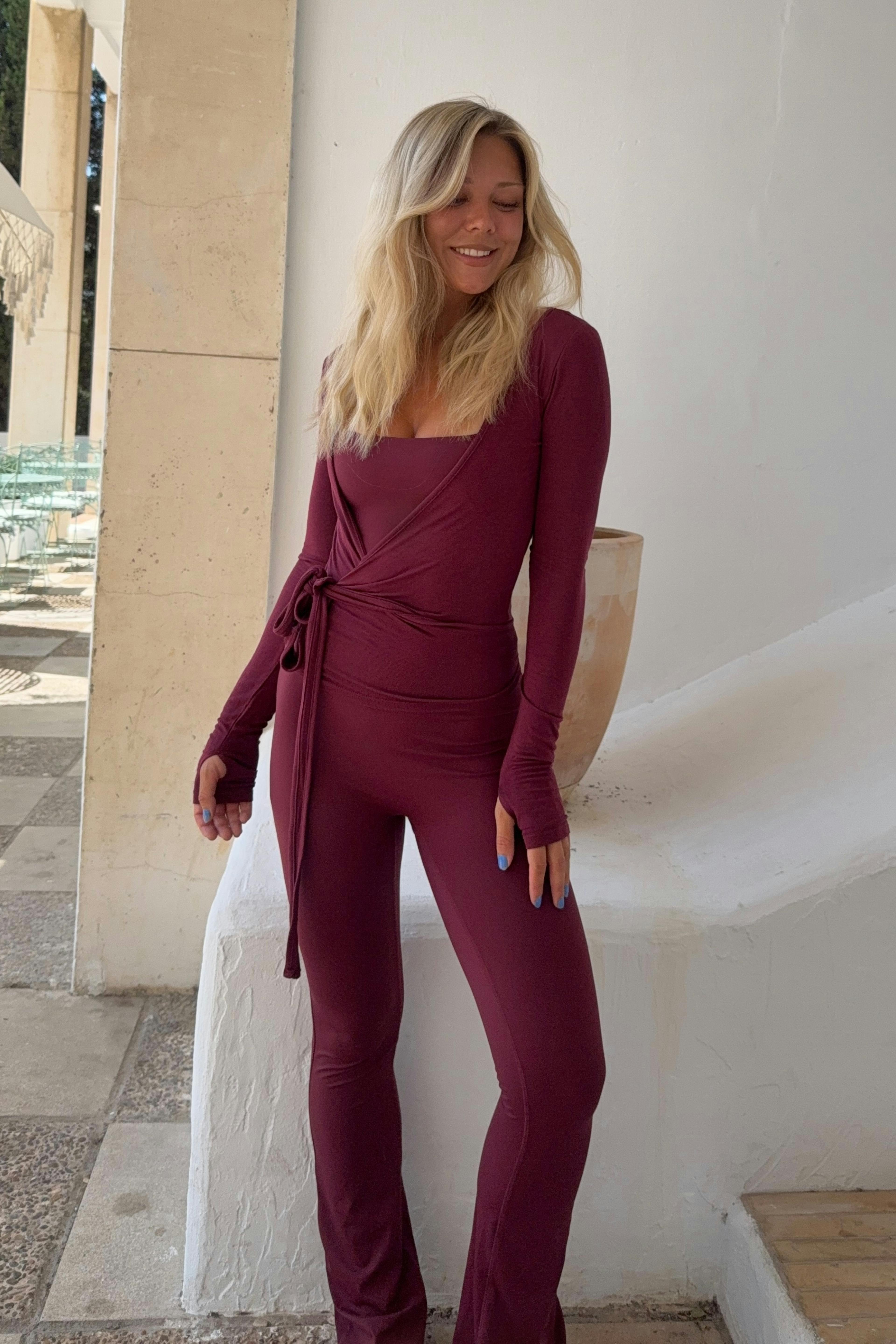 Flare yoga tights