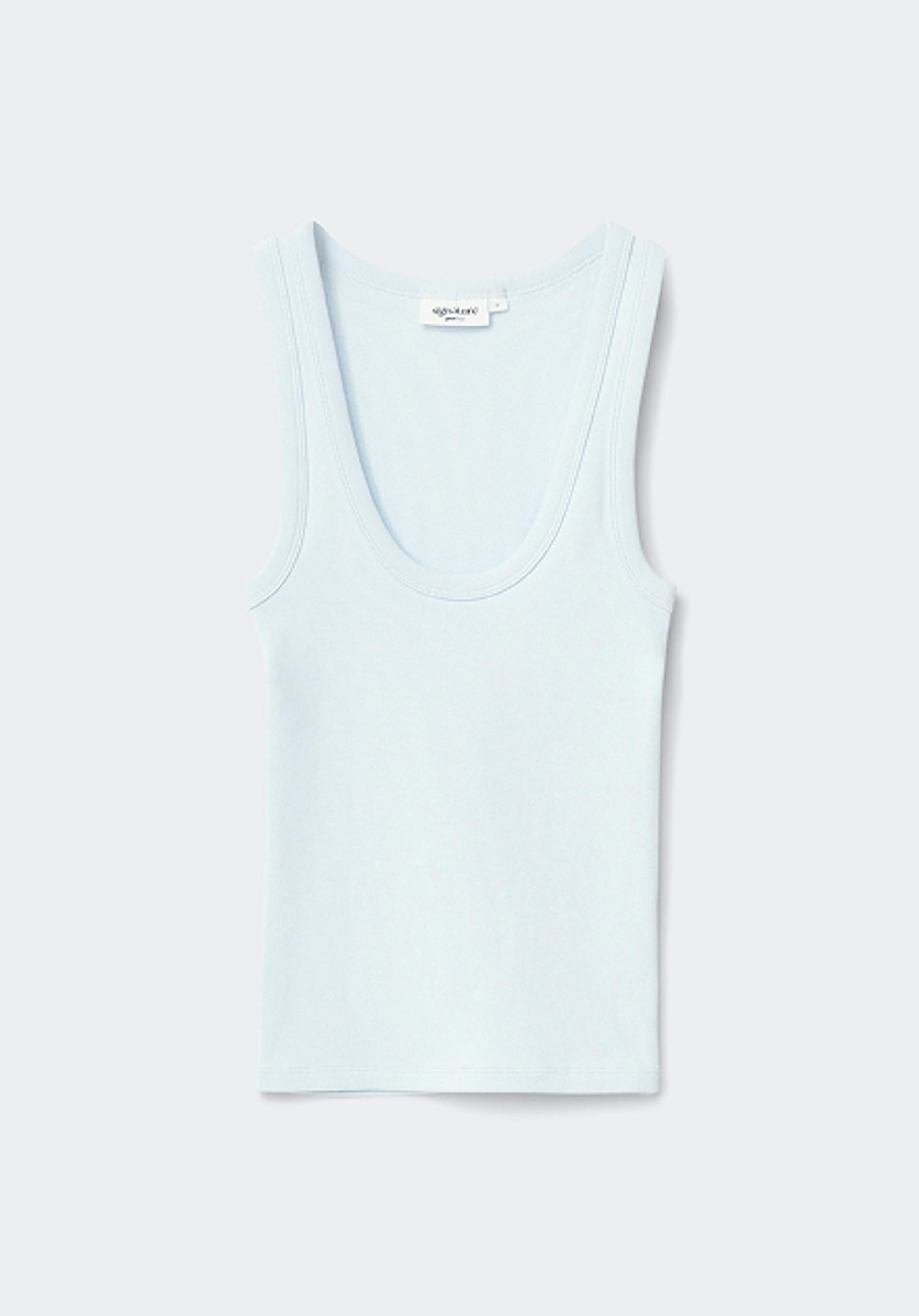 Super stretch scoop neck tank
