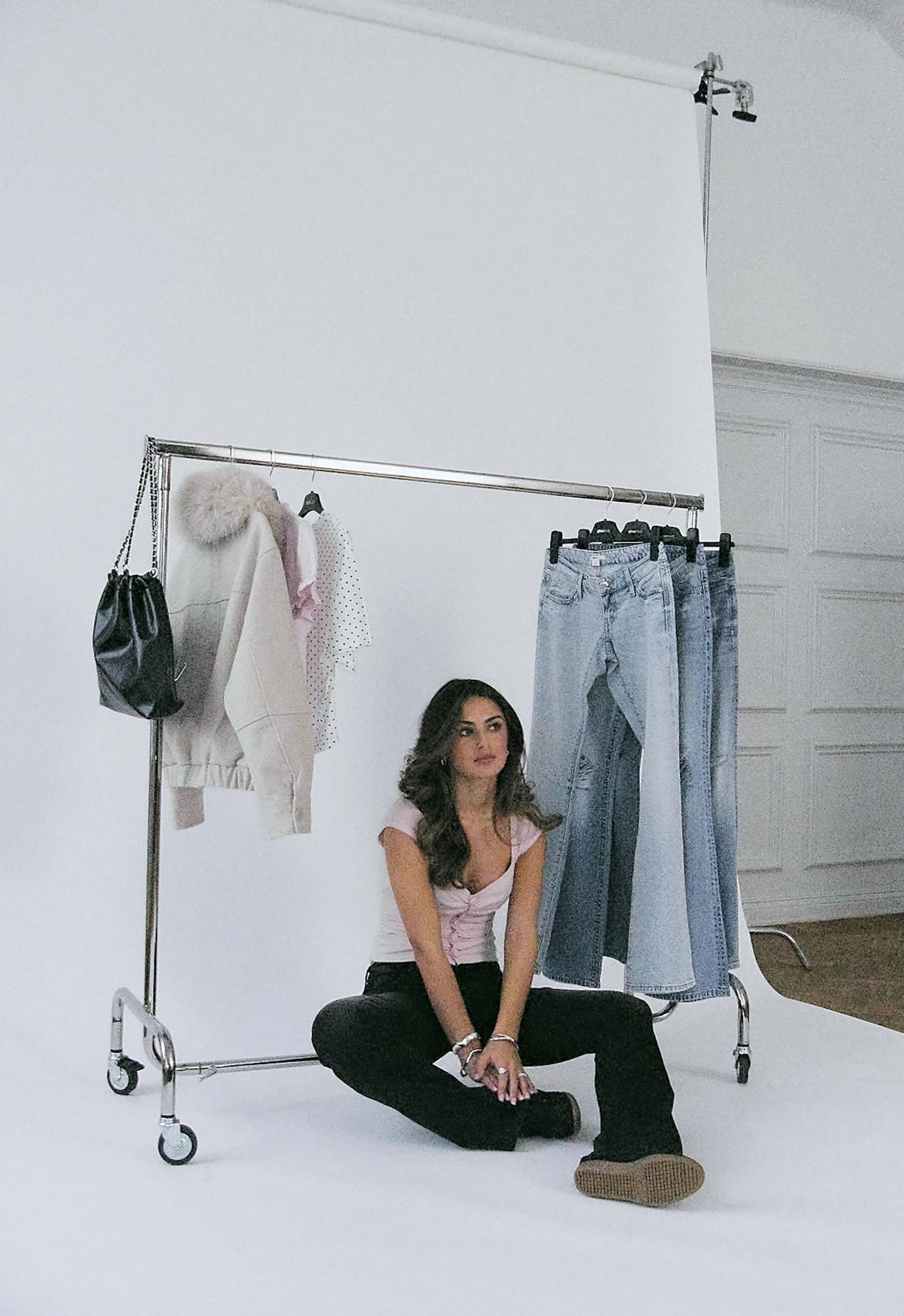 14+ x-tra low cut off jeans