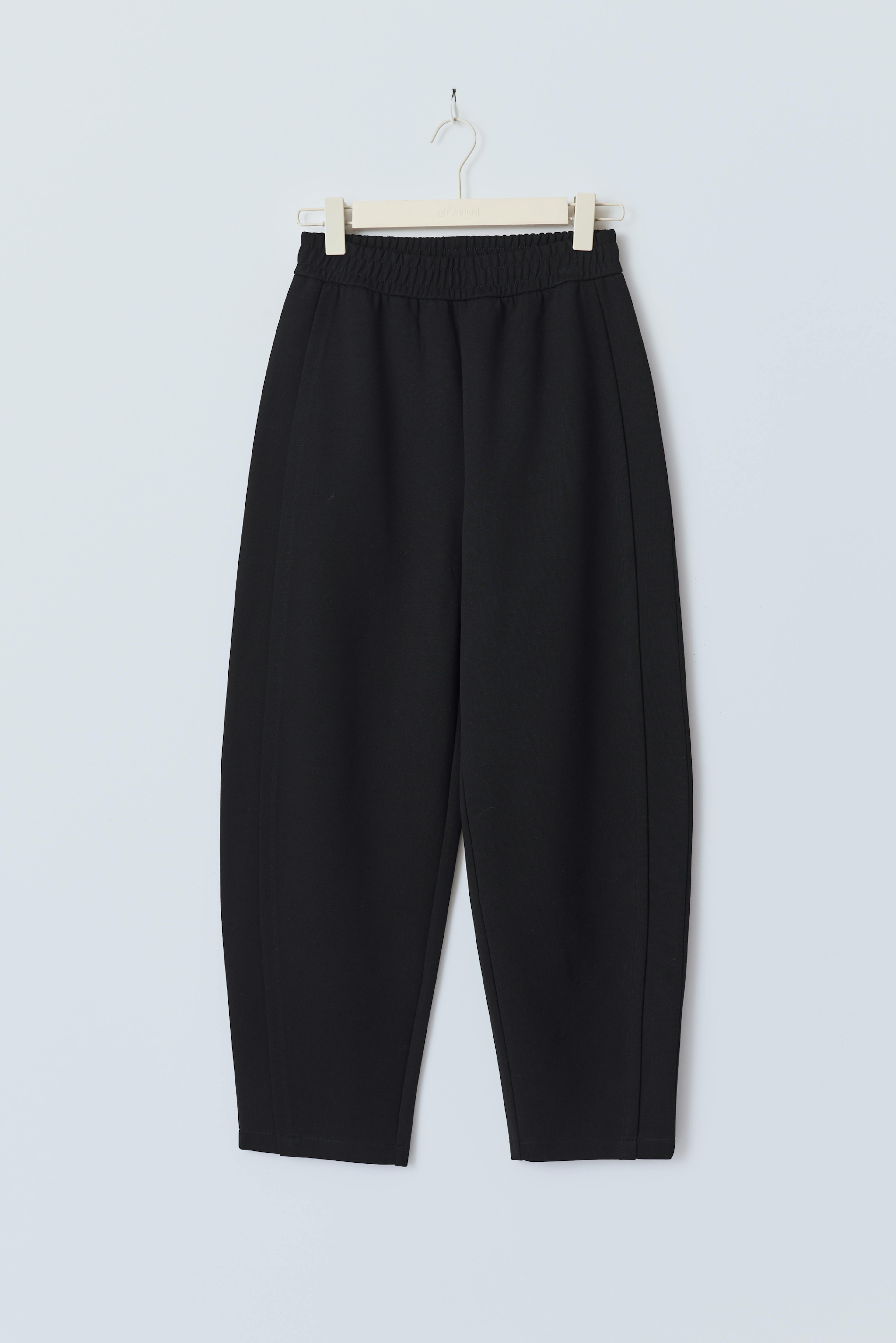 Barrel trousers