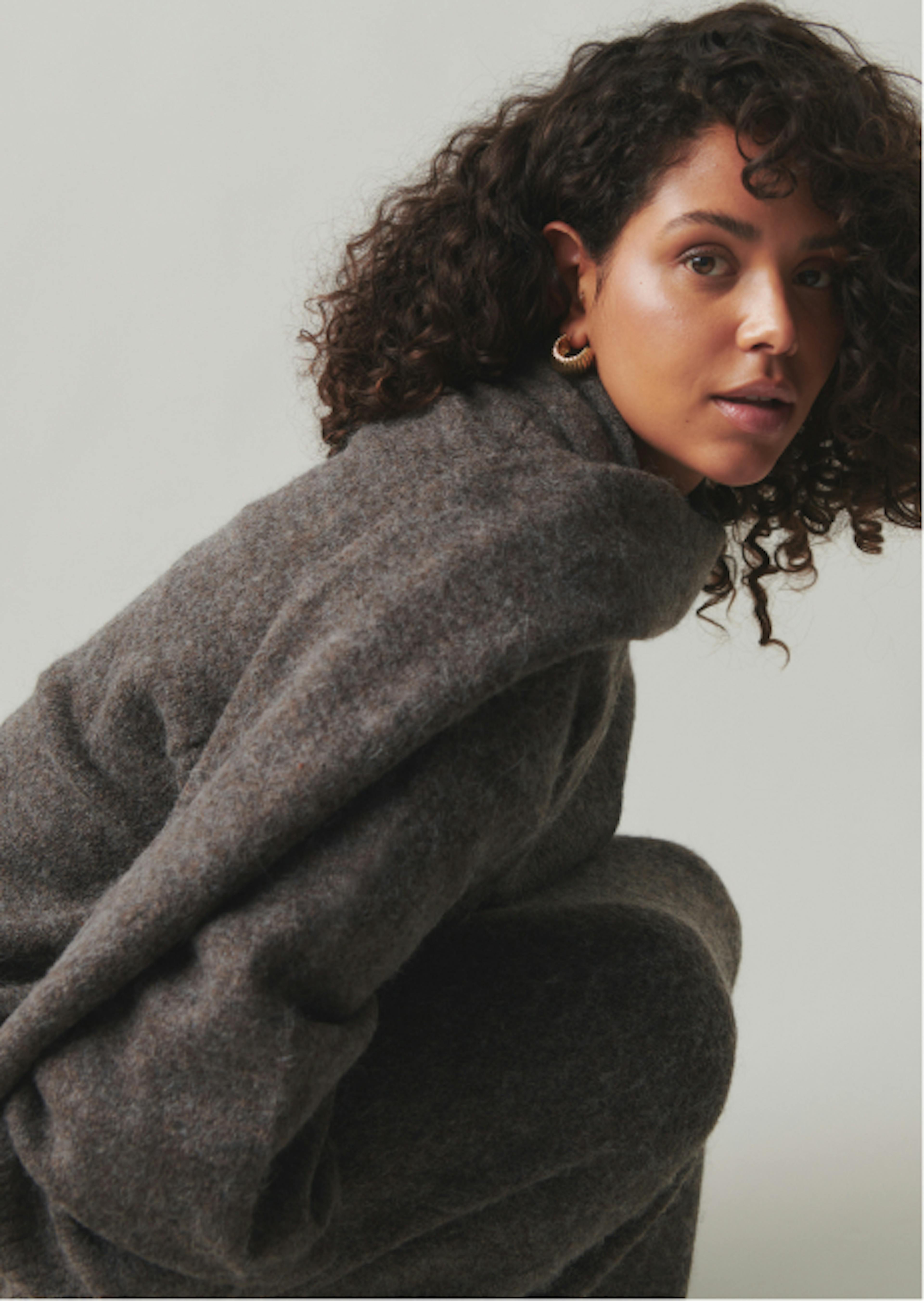 Crew neck knitted sweater