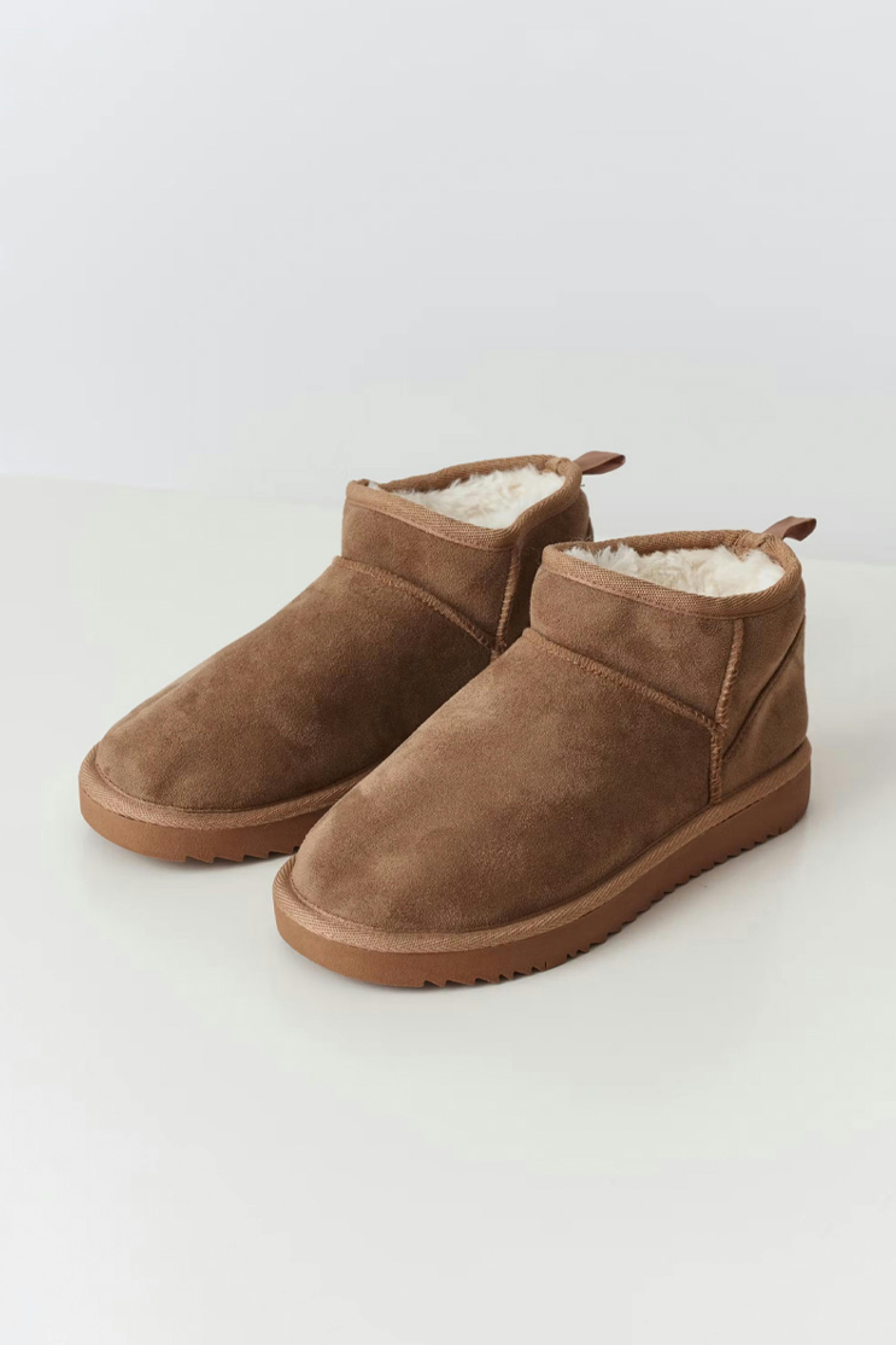 Y cozy boot