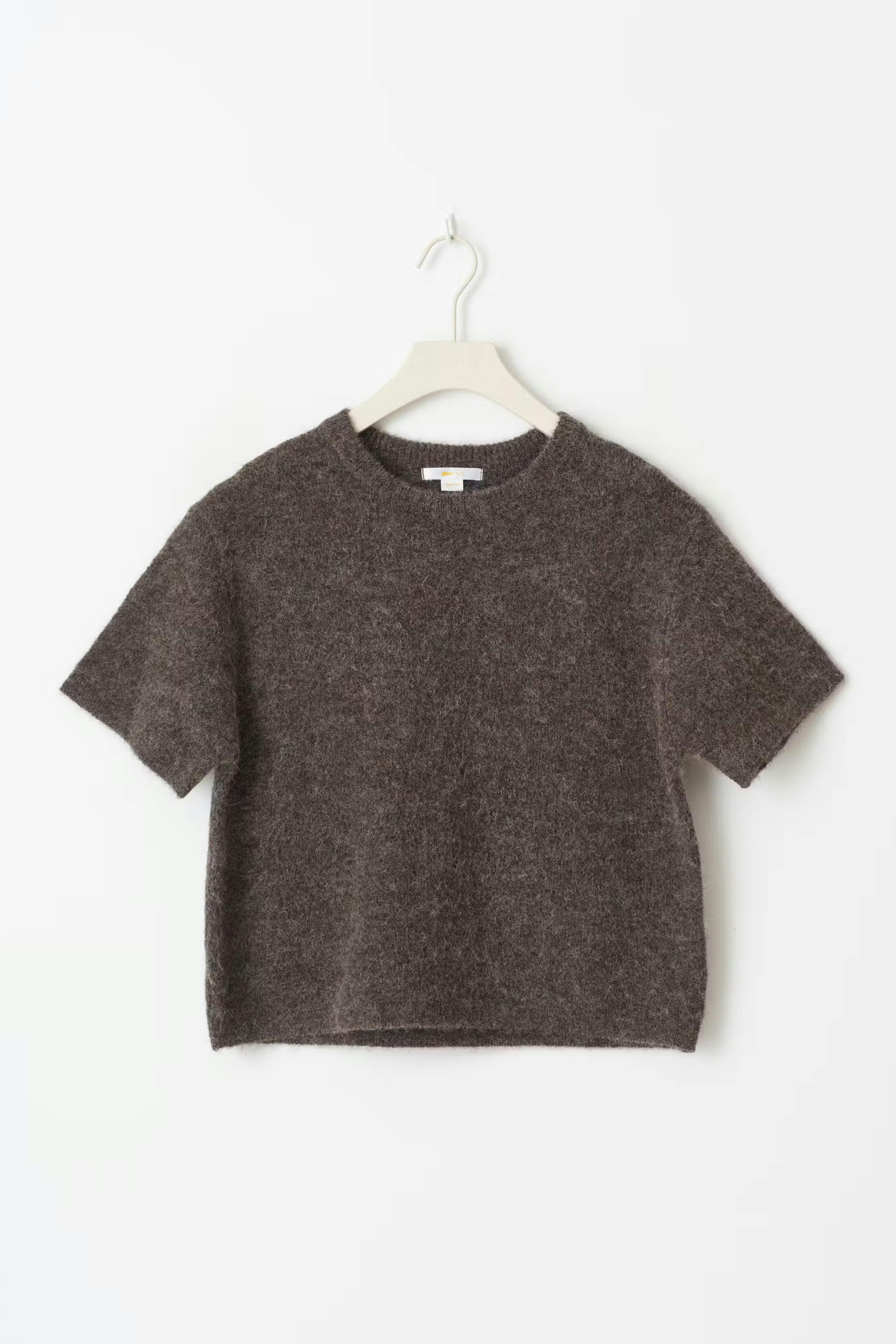 y kn short sleeve top